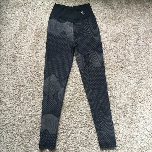 Galaxy Infinity Preto Textured Leggings - Picture 16 of 16